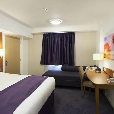 Premier Newquay Quintrell Downs Hotel 3*